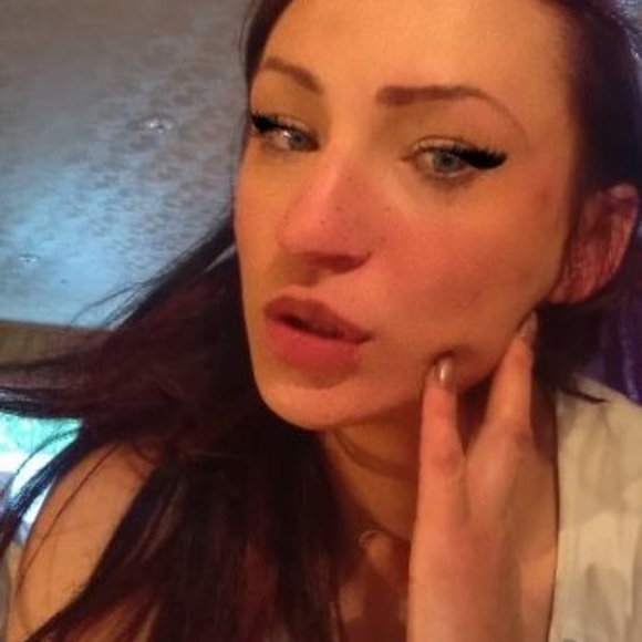 Meet your Posher, Gem - Picture 1 of 1